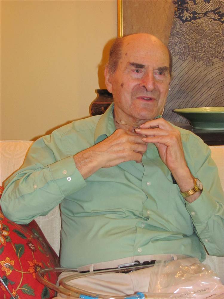 At 96 Dr Henry Heimlich Uses His Own Technique For First Time To Save Someone 4852